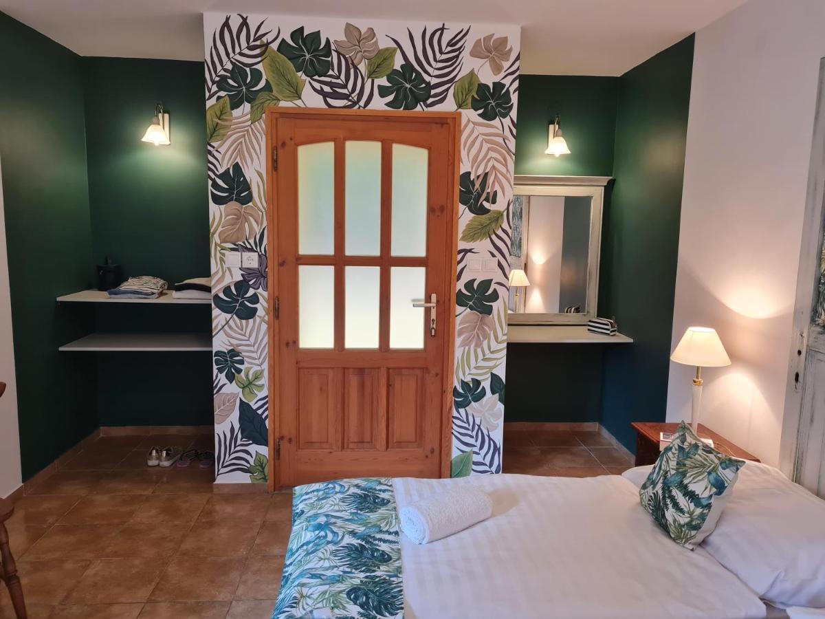 Tulipanvendeghaz Hotel Keszthely Luaran gambar