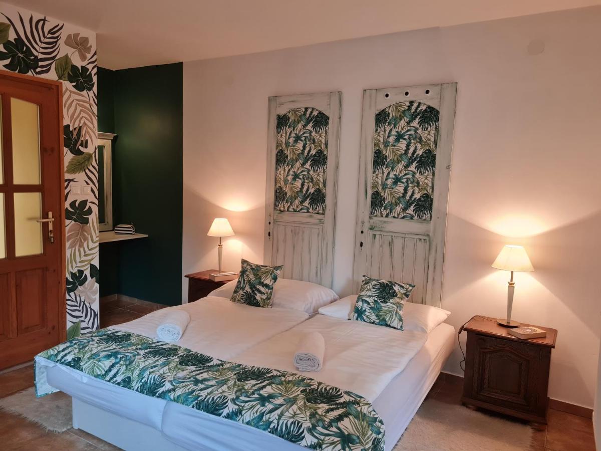 Tulipanvendeghaz Hotel Keszthely Luaran gambar