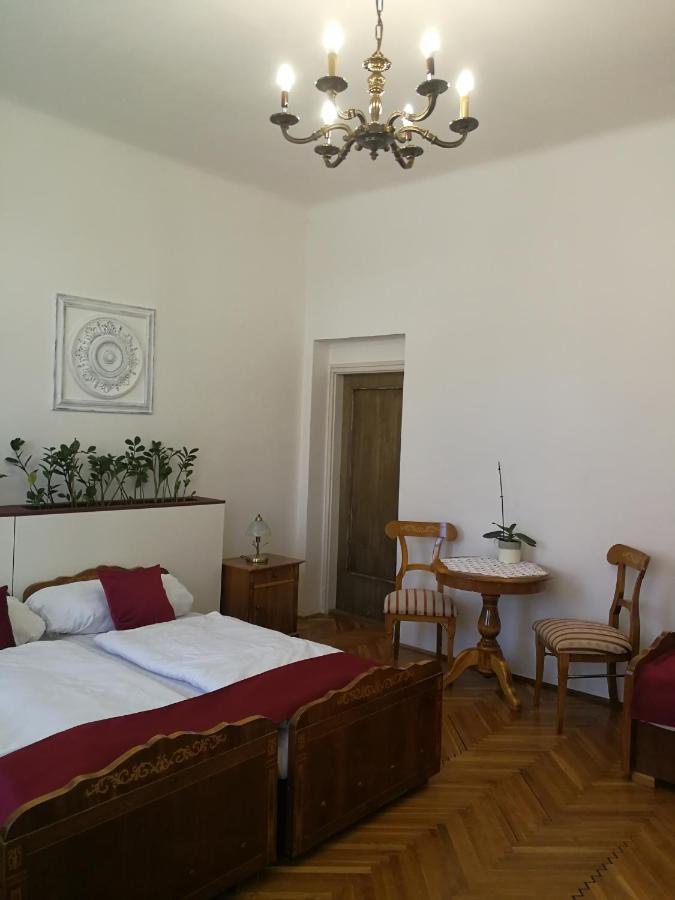 Tulipanvendeghaz Hotel Keszthely Luaran gambar