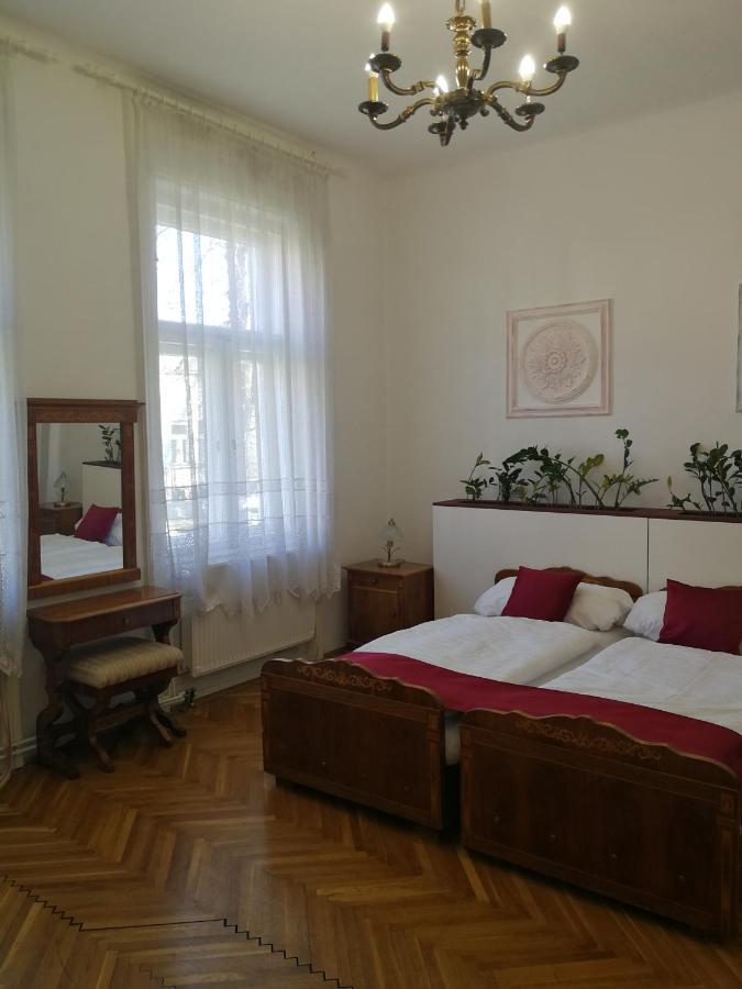 Tulipanvendeghaz Hotel Keszthely Luaran gambar
